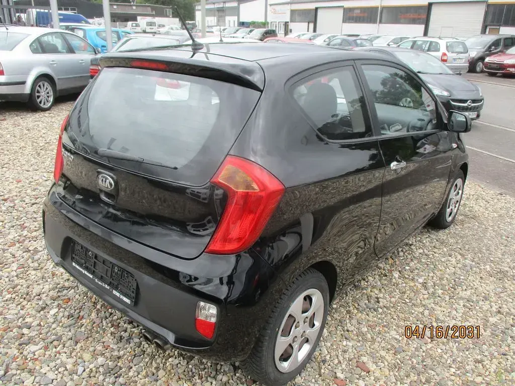 Gebraucht Kia Picanto Edition 7 69 PS (50 kW) 2013 Schwarz Kleinwagen