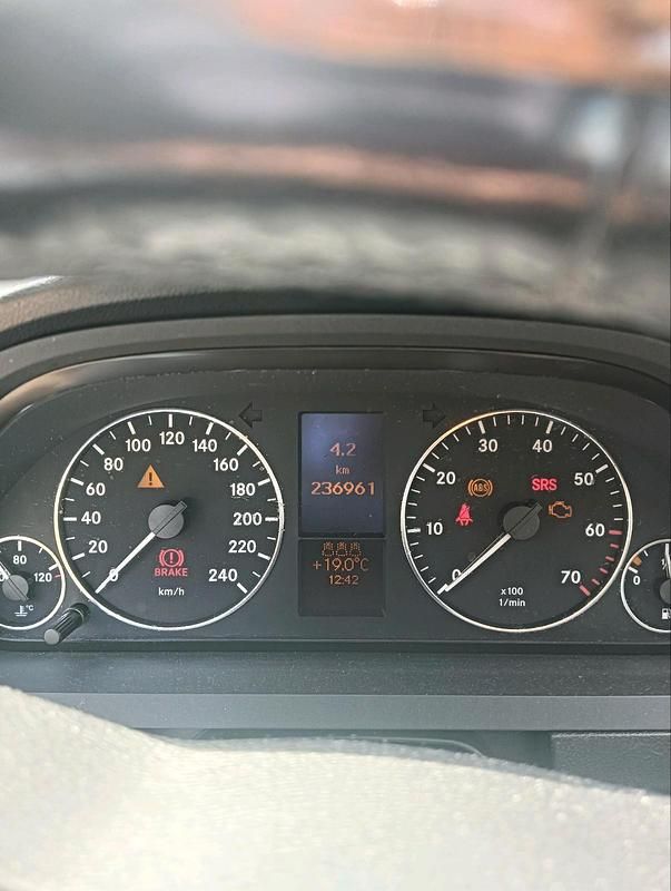 Gebraucht Mercedes A170 116 PS (85 kW) 2004 Grau Kleinwagen