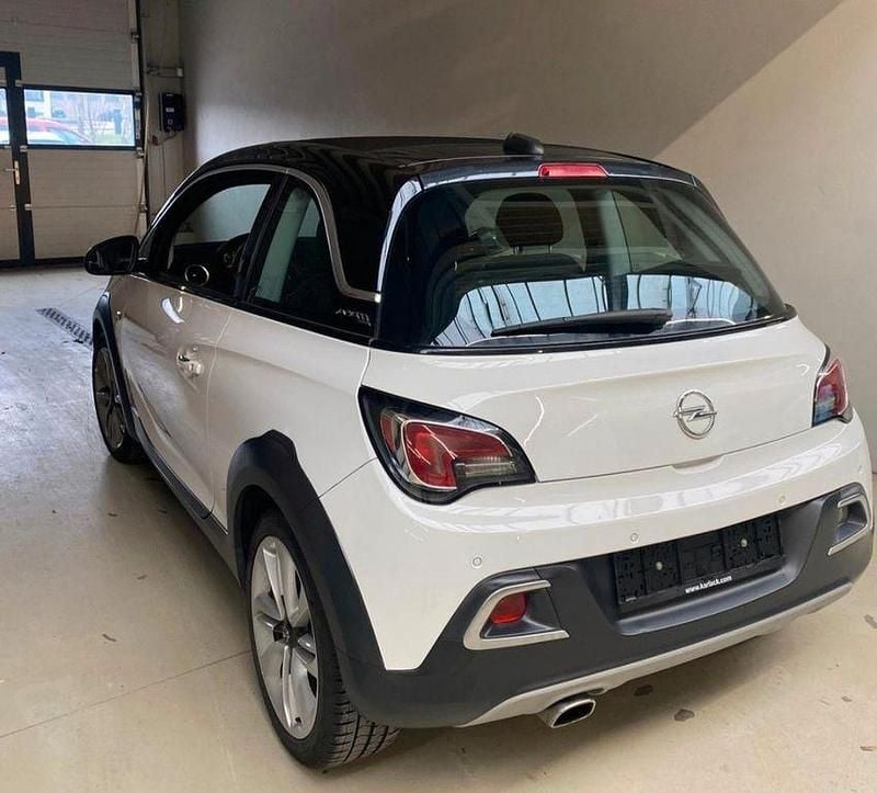 Gebraucht Opel Adam Rocks Rocks 87 PS (63 kW) 2018 Weiß Kleinwagen