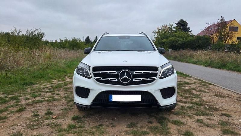 Weiß Gebraucht 2017 Mercedes GLS350 SUV | 33.500 € (Teuer) - Bild 1/4