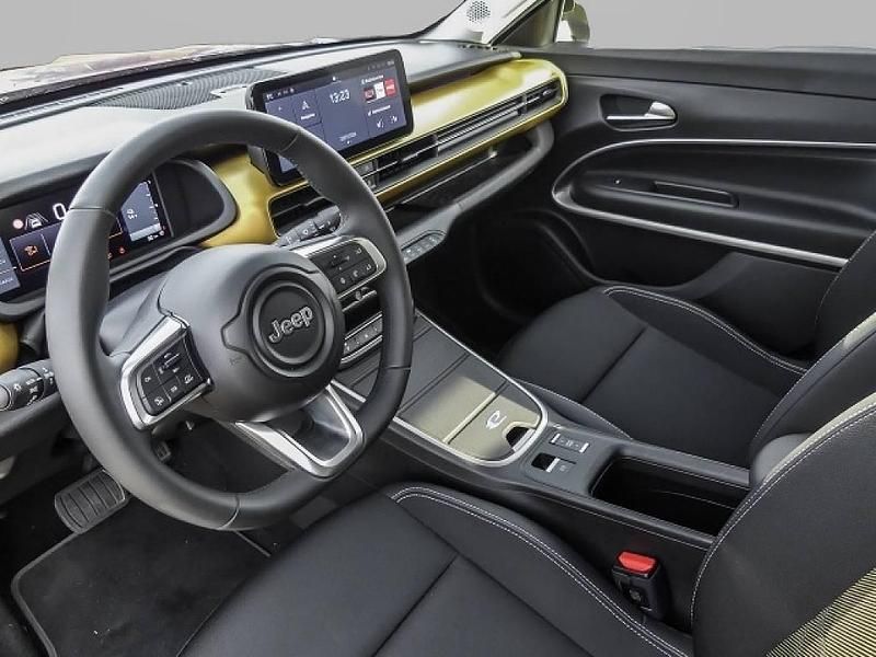 Gebraucht Jeep Avenger EV Summit 114 kW (156 PS) 2023 Schwarz SUV