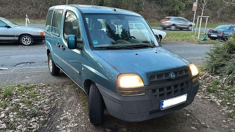 Gebraucht Fiat Doblò 65 PS (47 kW) 2001 Blau Van / Kleinbus