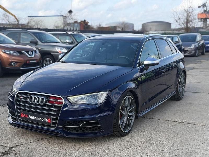 Gebraucht Audi S3 Comfort 300 PS (220 kW) 2013 Blau Limousine