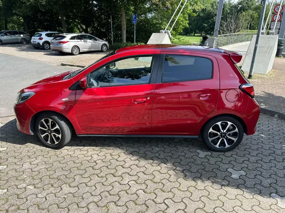 Gebraucht Mitsubishi Space Star Select+ 71 PS (52 kW) 2023 Rot Kleinwagen