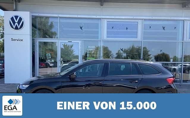 Schwarz metallic Gebraucht 2022 Skoda Octavia Kombi | 26.960 € (Fairer Preis) - Bild 1/4