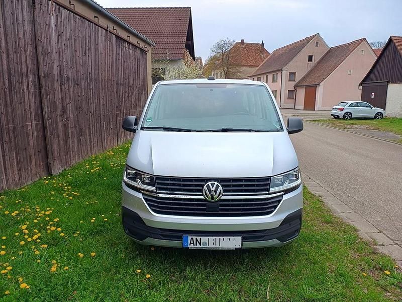 Gebraucht VW T6.1 Trendline 150 PS (110 kW) 2020 Silber Van