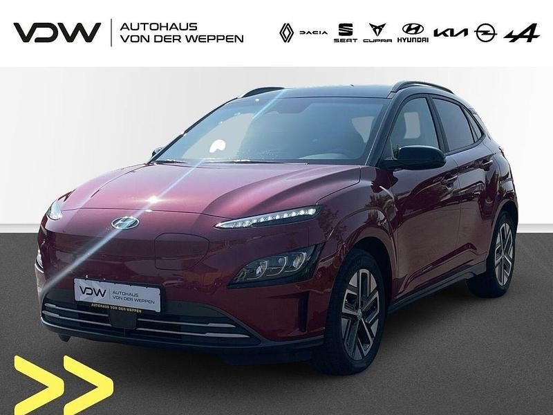 Rot Gebraucht 2024 Hyundai Kona Trend SUV | 31.950 € (Guter Preis) - Bild 1/4