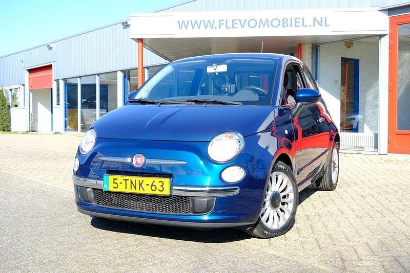 Gebraucht Fiat 500 Lounge 86 PS (63 kW) 2014 Blau