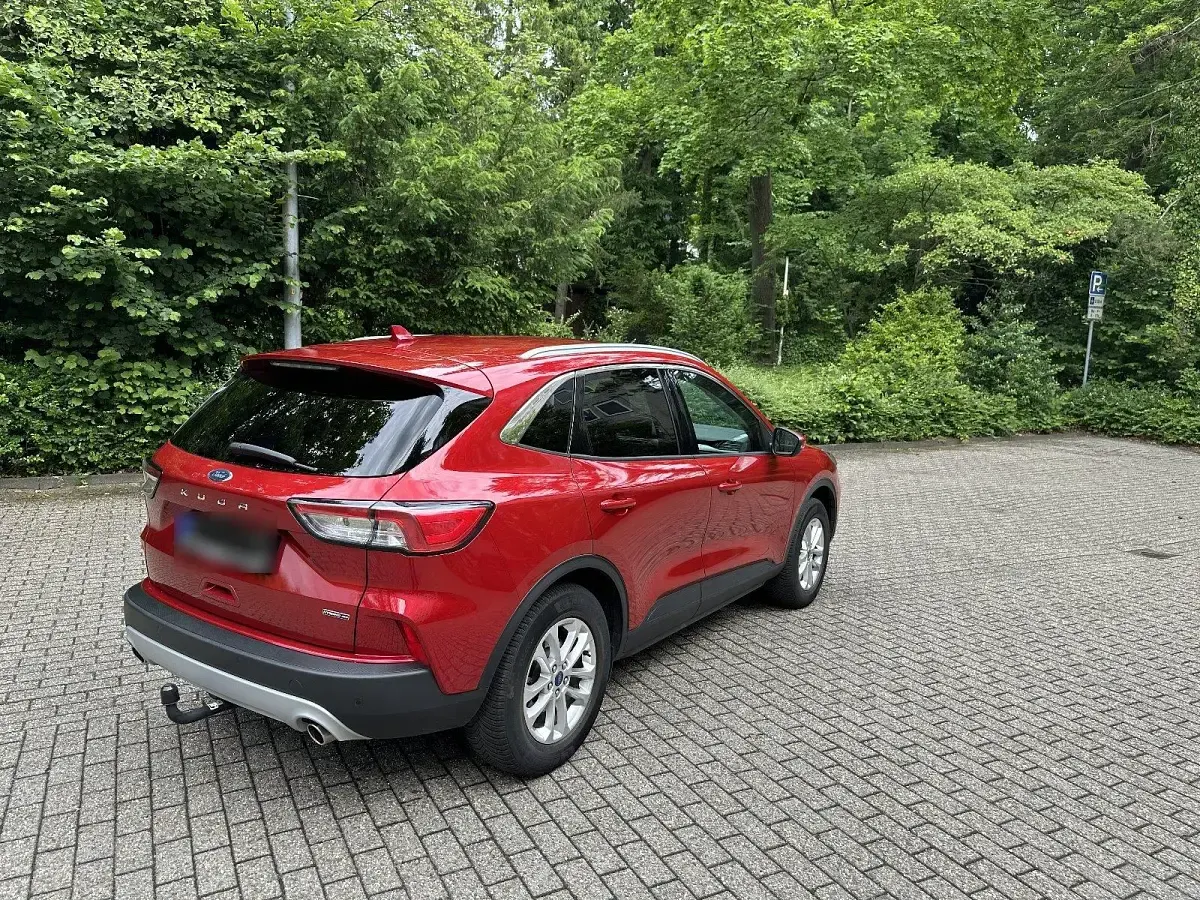 Gebraucht Ford Kuga Titanium X 190 PS (139 kW) 2022 Rot SUV