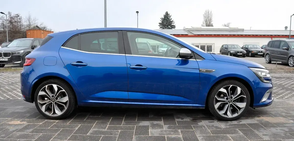 Gebraucht Renault Mégane GT Line GT-Line 159 PS (116 kW) 2019 Blau Limousine
