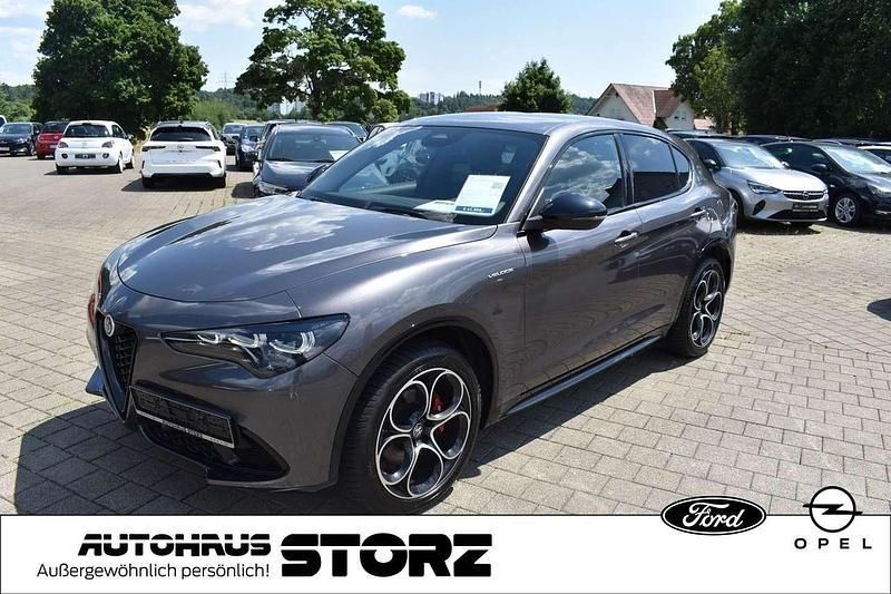 Colore esterno grigio vesuvio, Gebraucht 2024 Alfa Romeo Stelvio Veloce SUV | 41.900 € (Guter Preis) - Bild 1/2