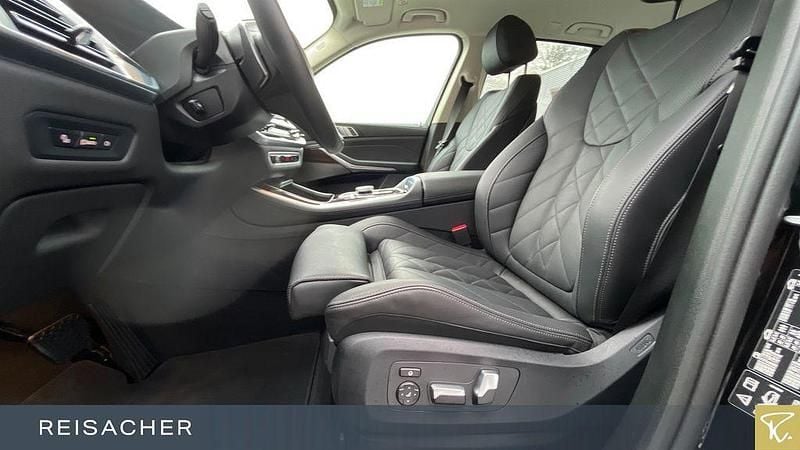 Gebraucht BMW X5 Efficient Dynamics 298 PS (219 kW) 2025 Saphirschwarz metallic SUV
