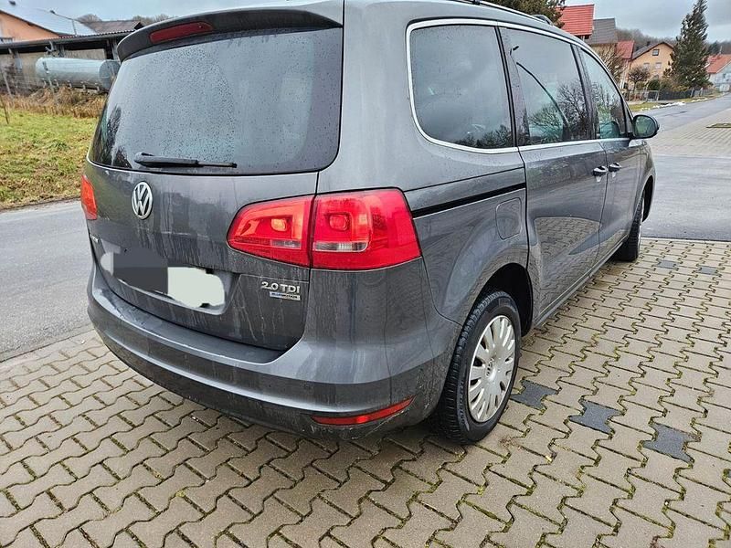 Gebraucht VW Sharan Style 140 PS (102 kW) 2012 Grau Van / Kleinbus