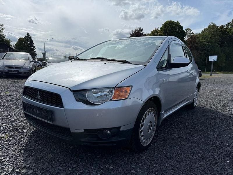 Silber Gebraucht 2012 Mitsubishi Colt Kleinwagen | 1.999 € (Superpreis) - Bild 1/4