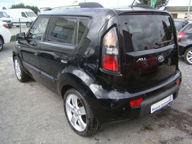 Gebraucht Kia Soul Spirit 126 PS (92 kW) 2009 Schwarz metallic SUV