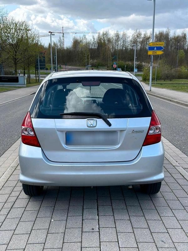 Gebraucht Honda Jazz 83 PS (61 kW) 2005 Grau Kleinwagen