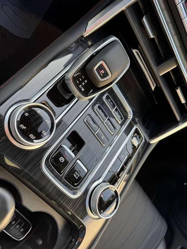 Neu Foton 4 173 PS (127 kW) 2025 Grau SUV