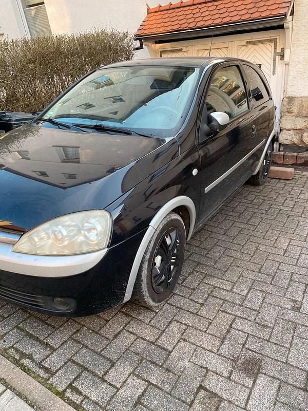Gebraucht Opel Corsa 75 PS (55 kW) 2002 Schwarz Kleinwagen