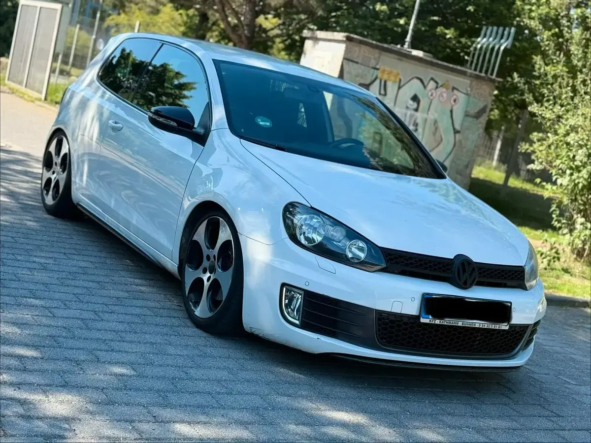 Gebraucht VW Golf VI GTI 211 PS (155 kW) 2009 Weiß Kleinwagen