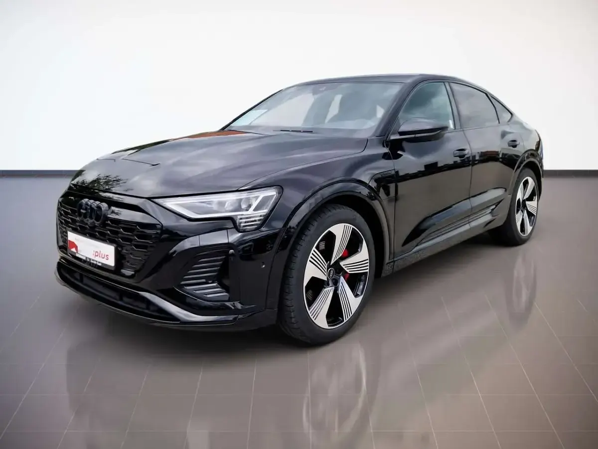 Gebraucht Audi Q8 e-tron S-Line 300 kW (408 PS) 2023 Mythosschwarz SUV