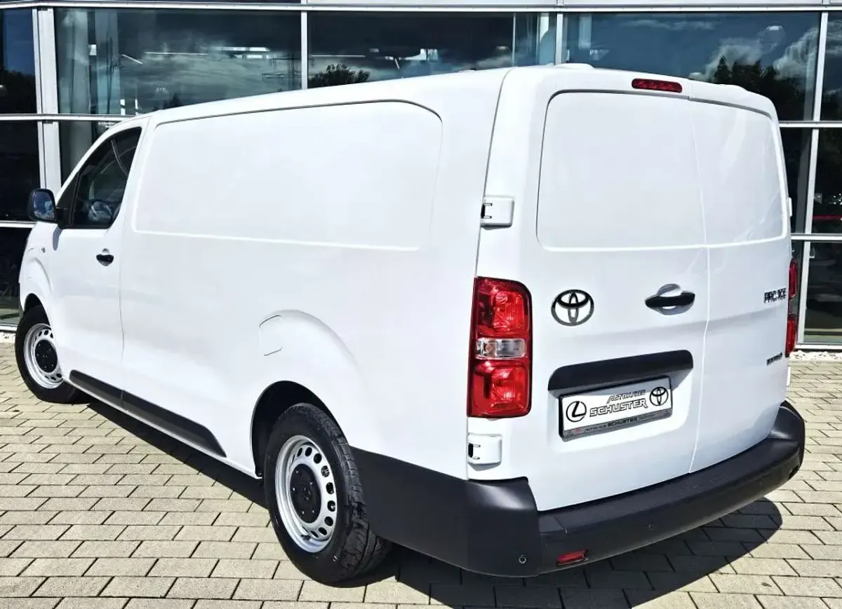 Neu Toyota Proace 100 kW (136 PS) 2026 Weiß Van / Kleinbus