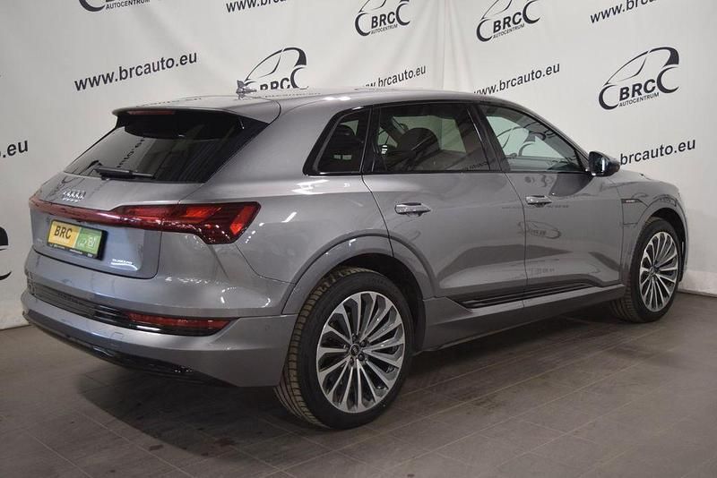 Gebraucht Audi e-tron Advanced 300 kW (408 PS) 2021 Grau SUV