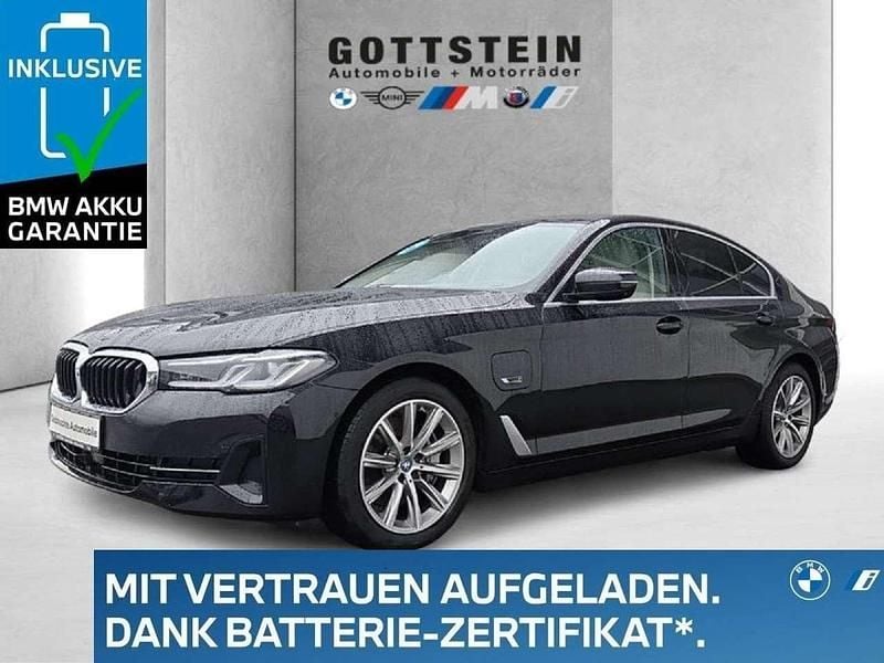 Gebraucht BMW 545e 394 PS (289 kW) 2022 Schwarz Limousine