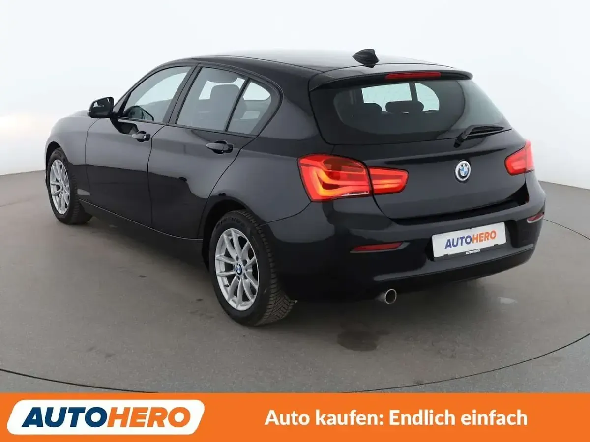 Gebraucht BMW 116 Advantage 109 PS (80 kW) 2019 Schwarz Kleinwagen