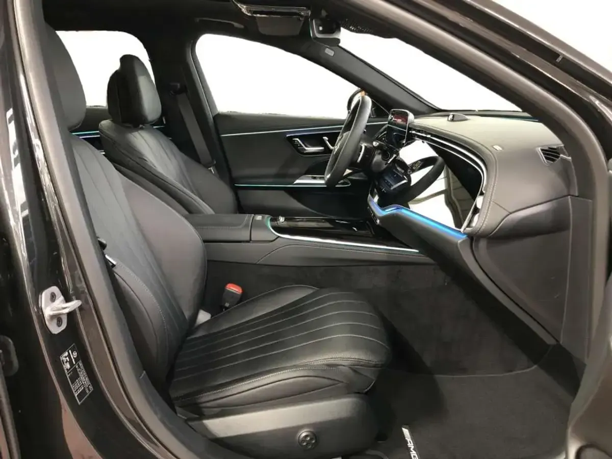 Gebraucht Mercedes E450 AMG 367 PS (269 kW) 2024 Metalliclack graphitgrau Kombi