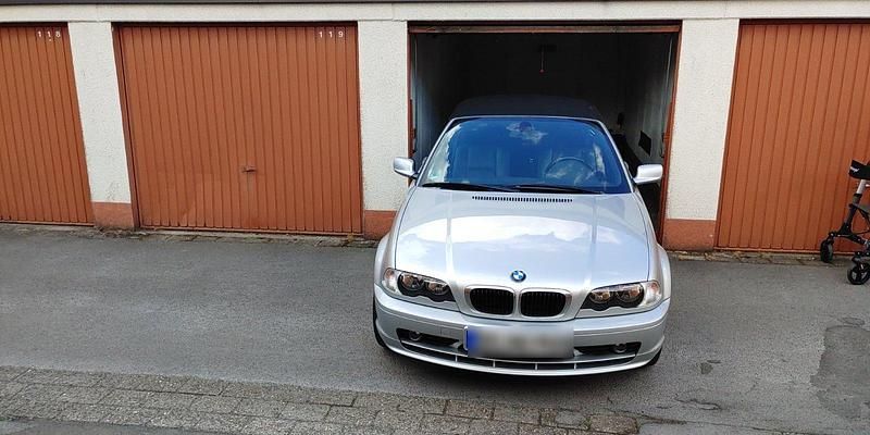 Silber Gebraucht 2002 BMW 318 Cabriolet Cabrio | 5.900 € (Guter Preis) - Bild 1/4