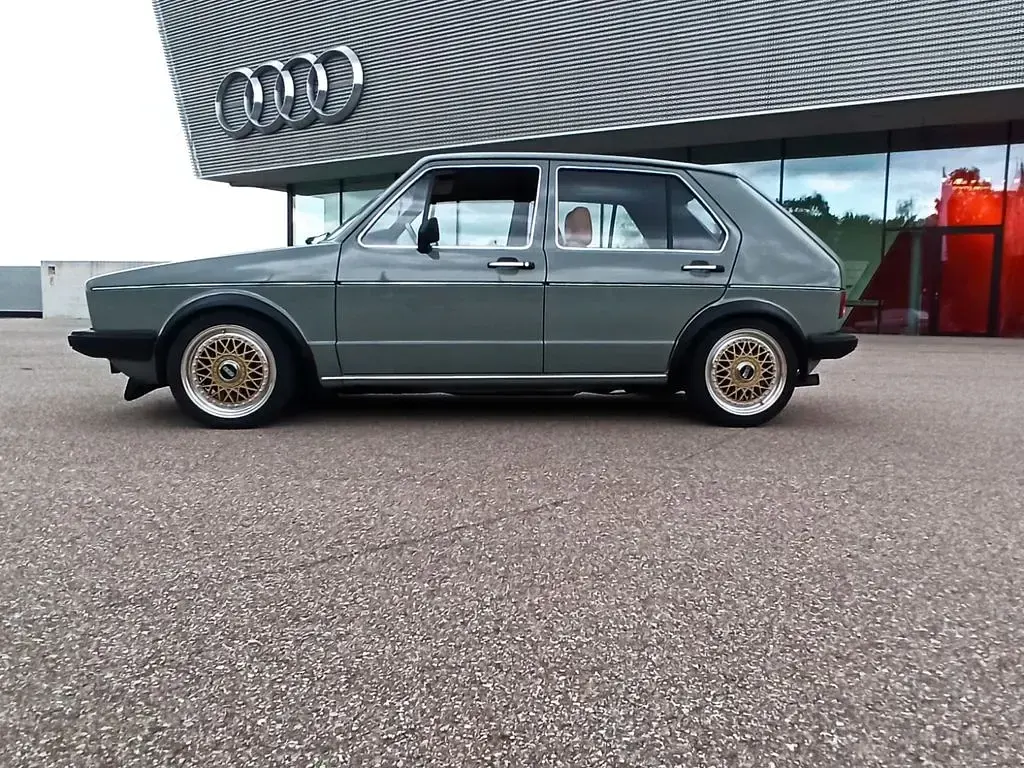 Gebraucht VW Golf I 189 PS (139 kW) 1982 Grau Kleinwagen