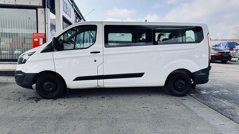 Second-hand Ford Transit 101 CP (74 kW) 2014 Alb Monovolum