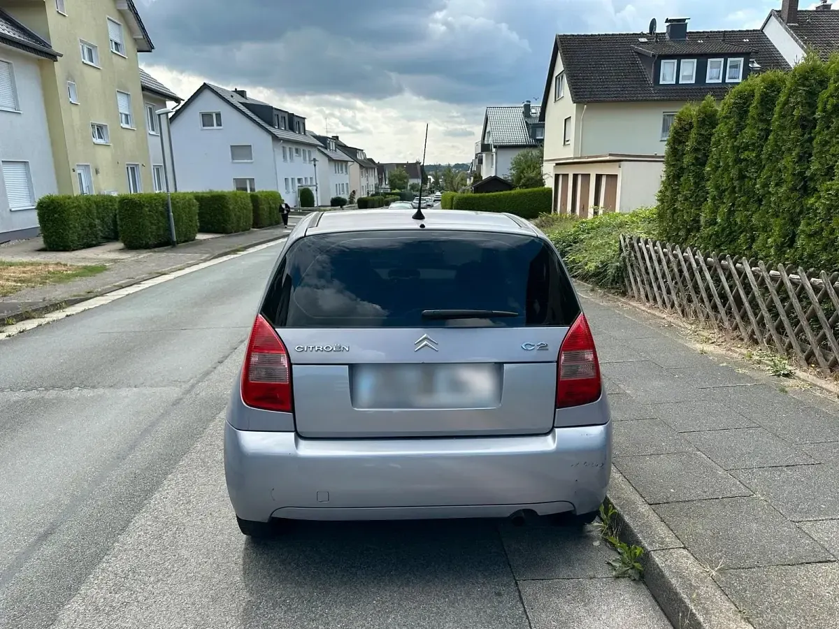 Gebraucht Citroën C2 69 PS (50 kW) 2004 Andere farben Kleinwagen