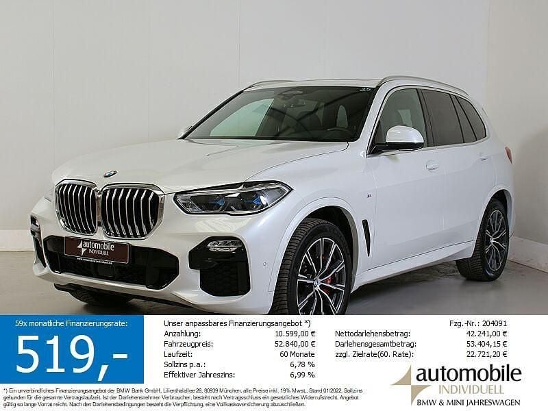 Mineralweiss met. Gebraucht 2021 BMW X5 M Sport SUV | 52.830 € (Superpreis) - Bild 1/4