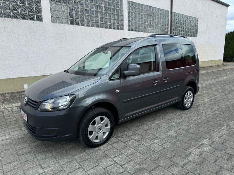 Grau Gebraucht 2013 VW Caddy Trendline Van / Kleinbus | 6.990 € (Guter Preis) - Bild 1/4