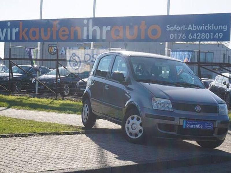 Gebraucht Fiat Panda 70 PS (51 kW) 2012 Grau Kleinwagen