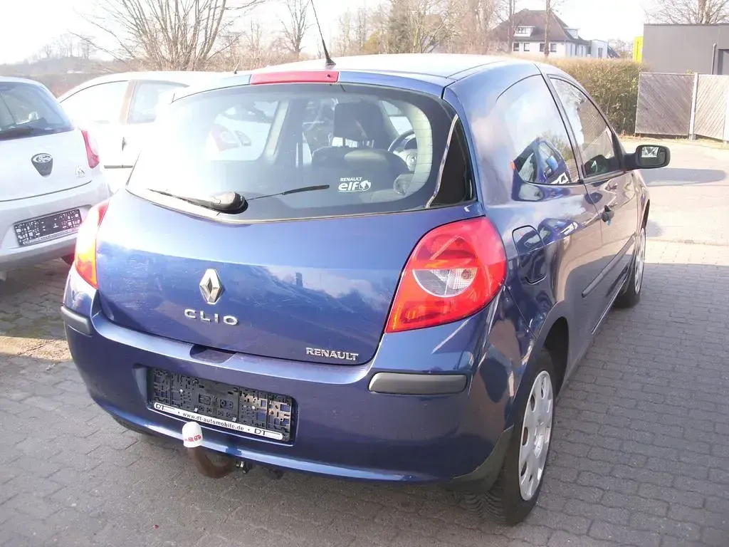 Gebraucht Renault Clio III Authentique 65 PS (47 kW) 2007 Blau Limousine