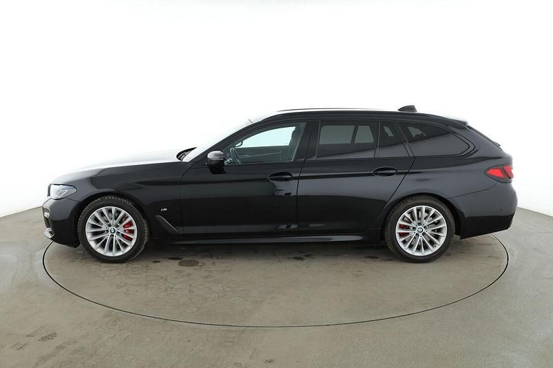 Second-hand BMW 520 M Sport 190 CP (139 kW) 2022 Negru Break