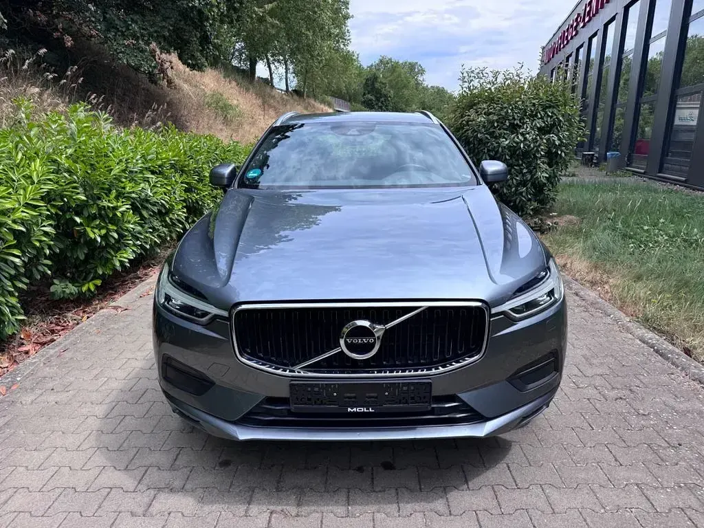 Gebraucht Volvo XC60 Momentum 190 PS (139 kW) 2018 Grau SUV