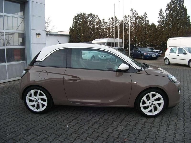 Gebraucht Opel Adam Slam 101 PS (74 kW) 2013 Ups brown/chocolate brown(uni) Kleinwagen