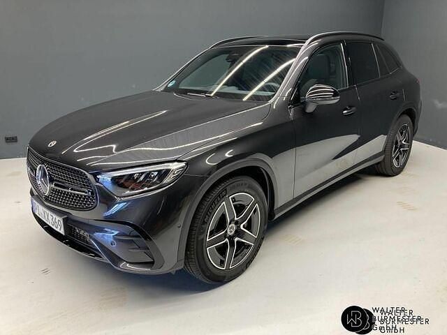 Gebraucht Mercedes GLC220 AMG 197 PS (144 kW) 2024 Grau SUV