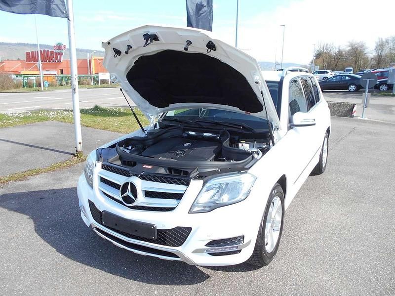 Gebraucht Mercedes GLK220 170 PS (125 kW) 2014 Weiß SUV