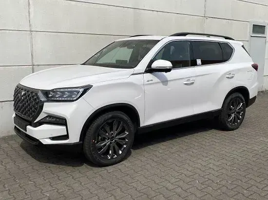 Neu SsangYong Rexton 201 PS (147 kW) 2026 Silky white pearl wak SUV