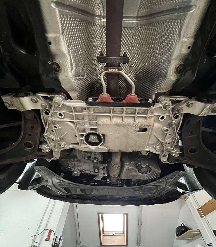 Gebraucht VW Golf VI United 122 PS (89 kW) 2008 Rot Kleinwagen