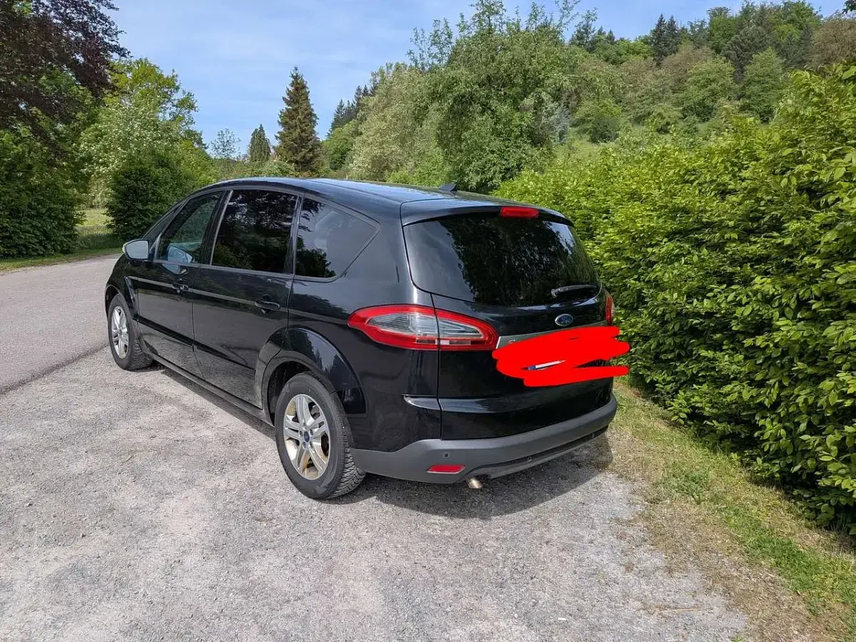Brugt Ford S-MAX Titanium 140 HK (102 kW) 2015 Sort MPV