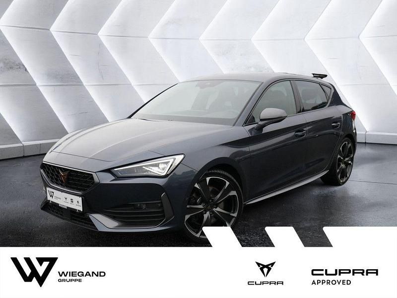 Gebraucht Cupra Leon VZ 300 PS (220 kW) 2024 Grau Limousine