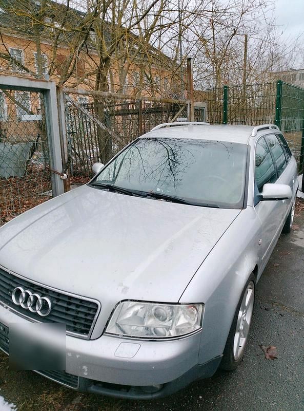 Gebraucht Audi A6 131 PS (96 kW) 2002 Silber Kombi