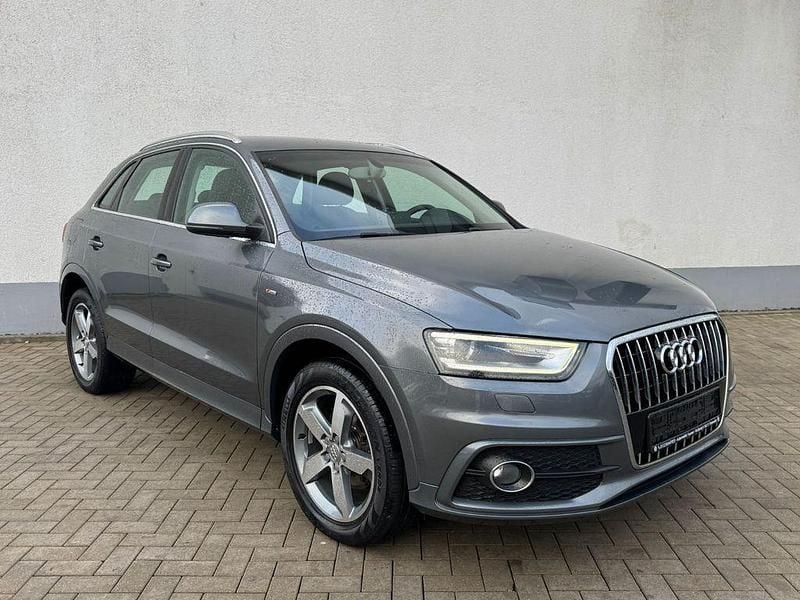 Gebraucht Audi Q3 S-Line 140 PS (102 kW) 2015 Grau SUV