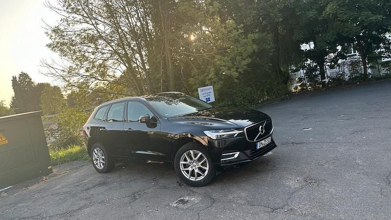 Schwarz Gebraucht 2018 Volvo XC60 SUV | 21.500 € (Etwas zu teuer) - Bild 1/4