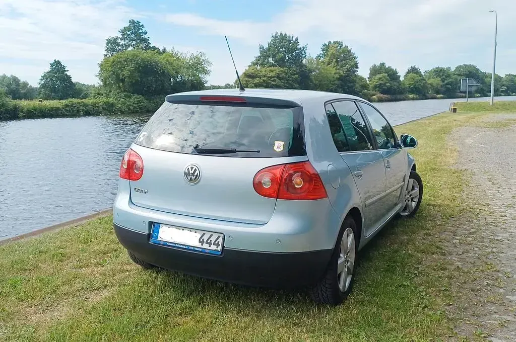 Gebraucht VW Golf VI United 80 PS (58 kW) 2008 Blau Kleinwagen